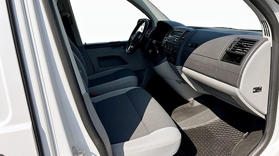 Volkswagen Transporter 3 of 5