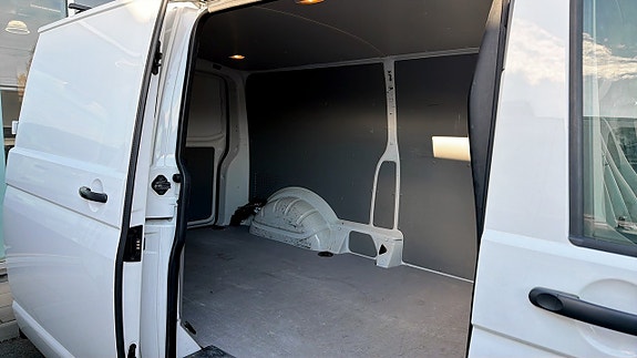 Volkswagen Transporter 5 of 5
