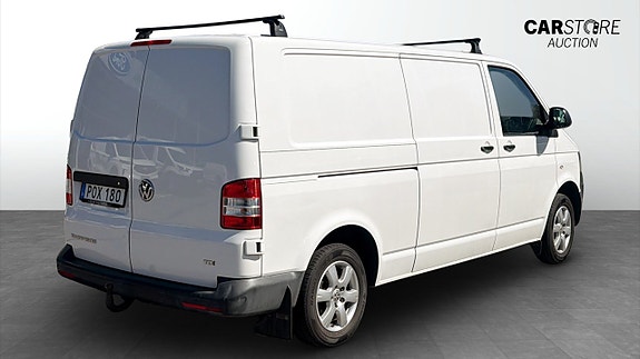 Volkswagen Transporter 2 of 5
