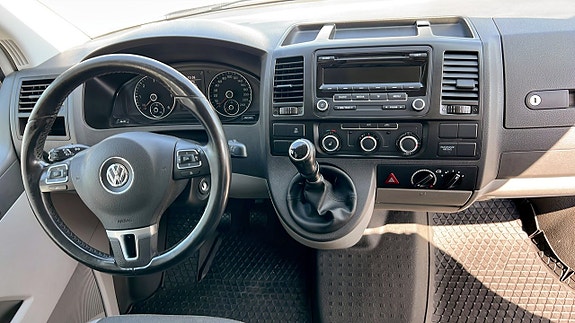 Volkswagen Transporter 4 of 5