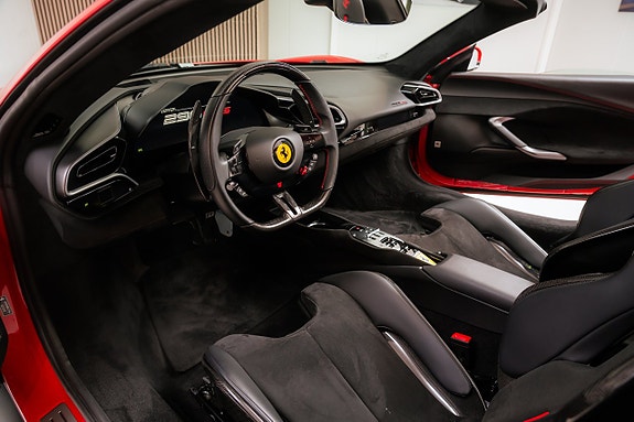 Ferrari 296 GTS 9 of 11