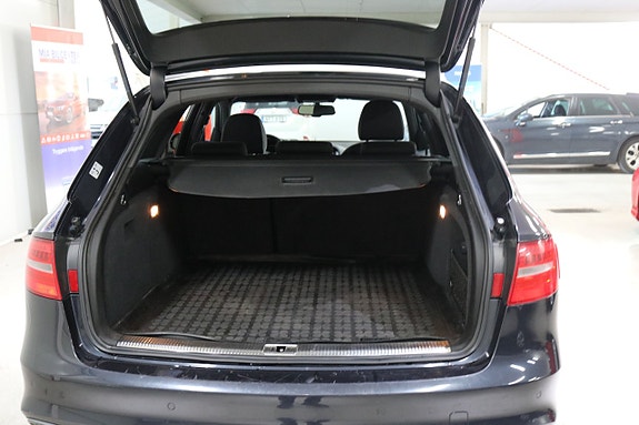 Audi A4 15 of 19