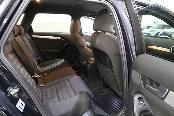 Audi A4 14 of 19