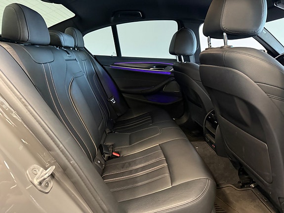 BMW 530e 9 of 16