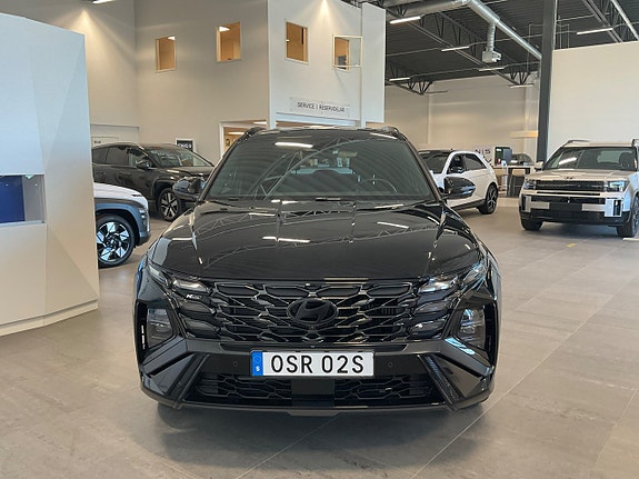 Hyundai Tucson 2 of 27