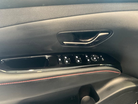 Hyundai Tucson 13 of 27