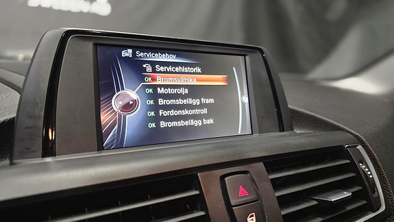 BMW 118d 18 of 27