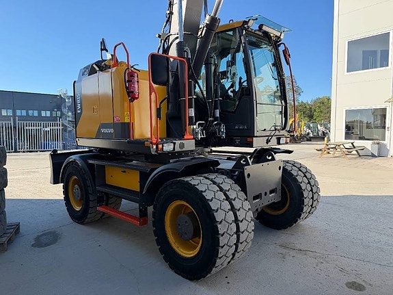 Volvo EWR 150 E 2 of 19