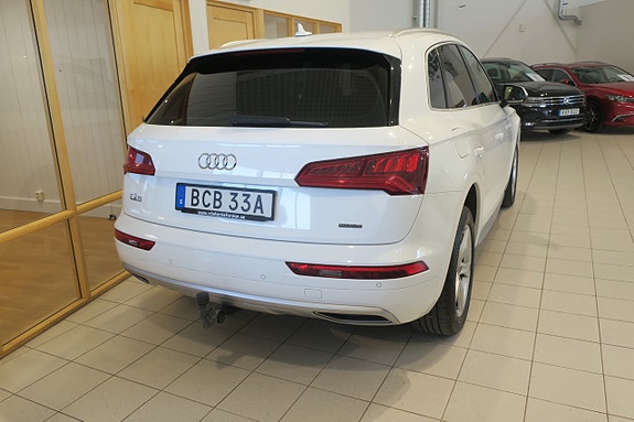 Audi Q5 4 of 5