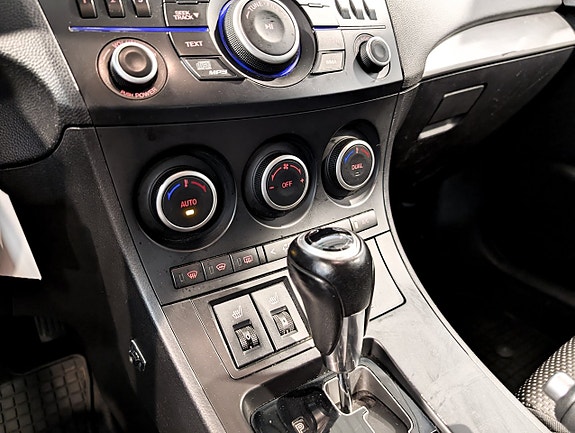 Mazda 3 9 of 22