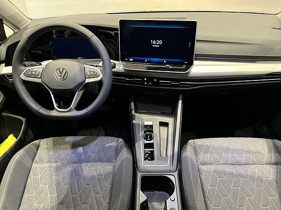 Volkswagen Golf I 11 of 21