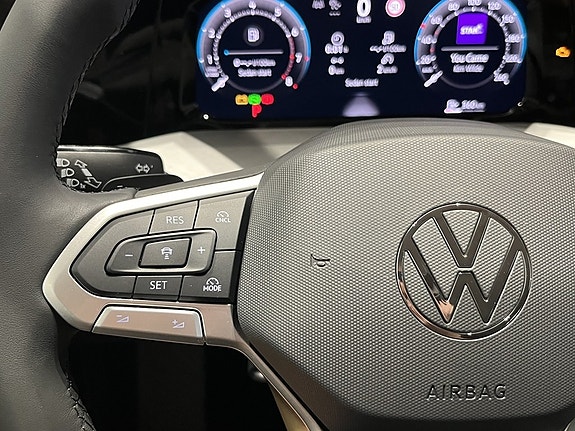 Volkswagen Golf I 15 of 21