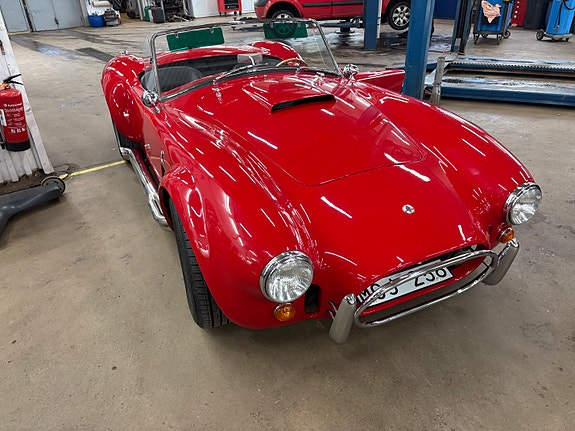 AC Cobra 5 of 5