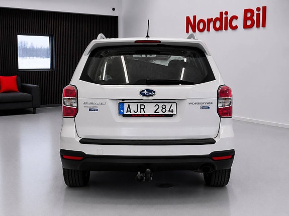 Subaru Forester 4 of 5