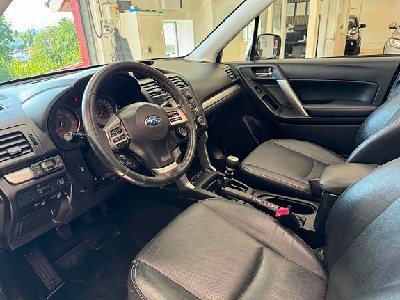 Subaru Forester 5 of 5