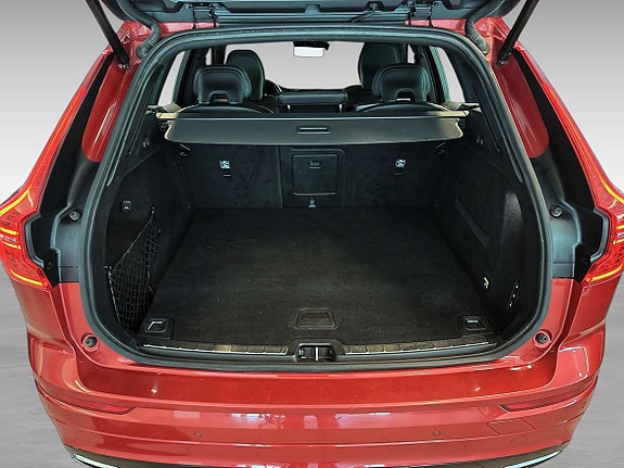 Volvo XC60 19 of 19