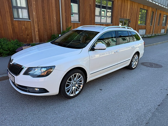Skoda Superb 5 of 5