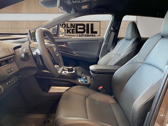 Subaru E-Outback 10 of 15
