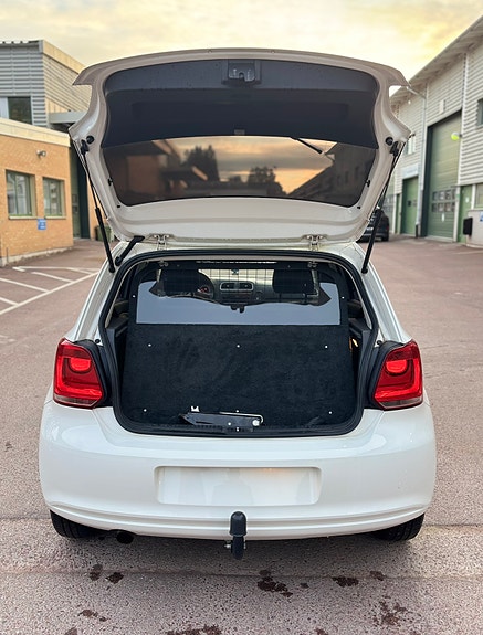 Volkswagen Polo 5 of 5