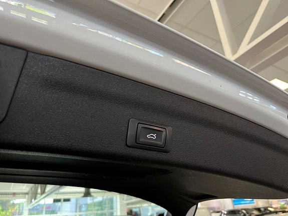 Audi A6 17 of 19