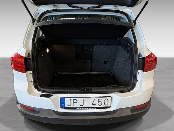 Volkswagen Tiguan 11 of 12