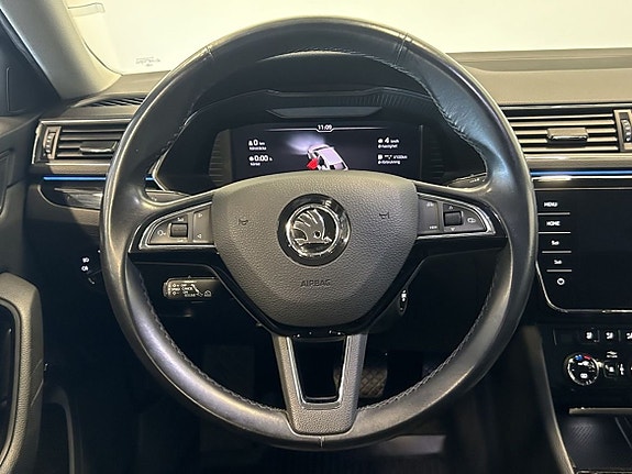 Skoda Superb 16 of 24