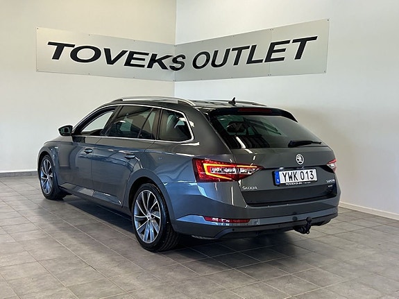 Skoda Superb 4 of 5