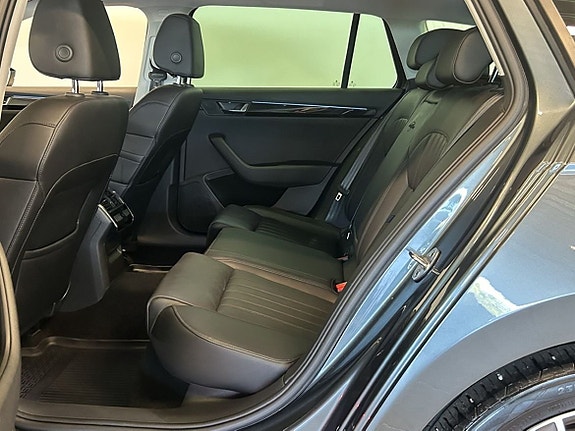 Skoda Superb 13 of 24