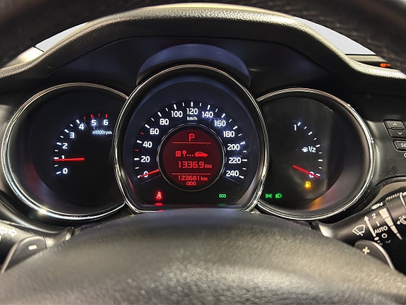 Kia Ceed 14 of 20