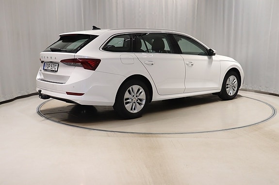 Skoda Octavia 4 of 5