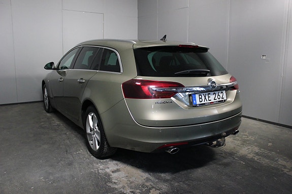 Opel Insignia 3 of 5