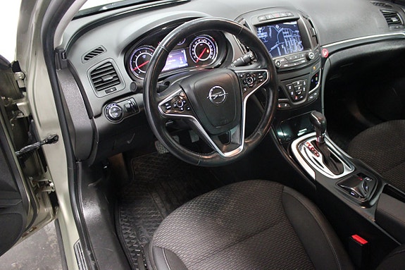 Opel Insignia 25 of 26