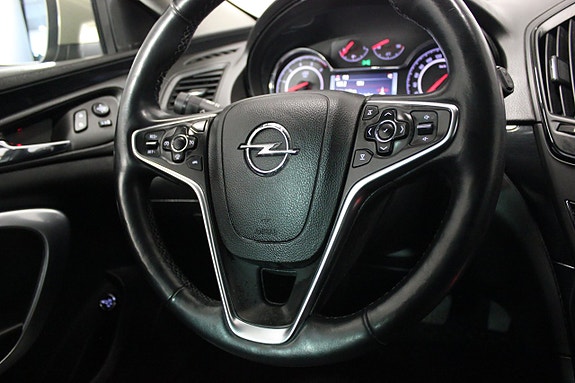 Opel Insignia 17 of 26