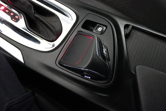 Opel Insignia 20 of 26