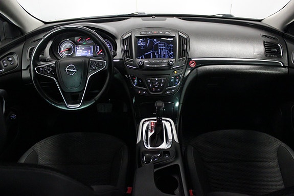 Opel Insignia 13 of 26