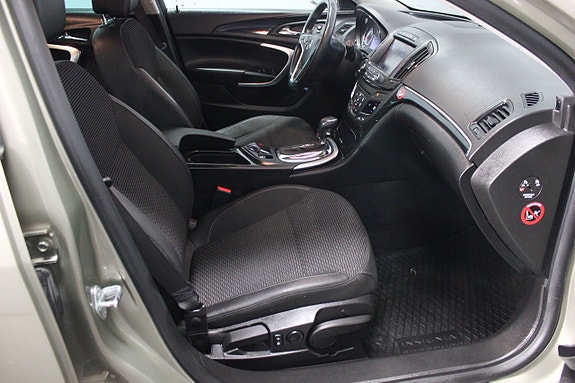 Opel Insignia 10 of 26