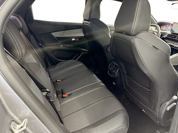 Peugeot 3008 12 of 15