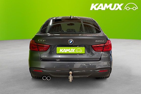 BMW 320 5 of 5