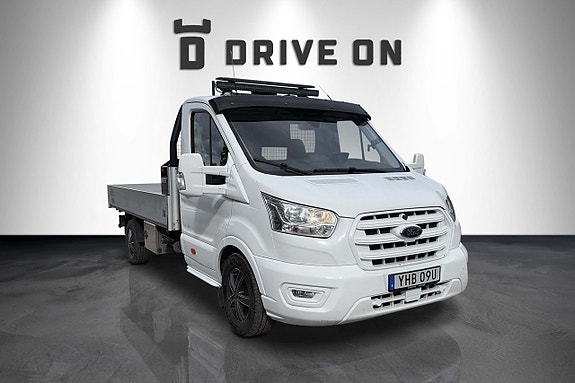 Ford Transit 2 of 5