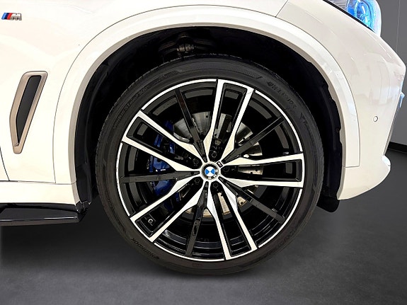 BMW X5 25 of 30