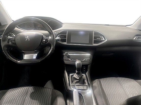 Peugeot 308 6 of 15