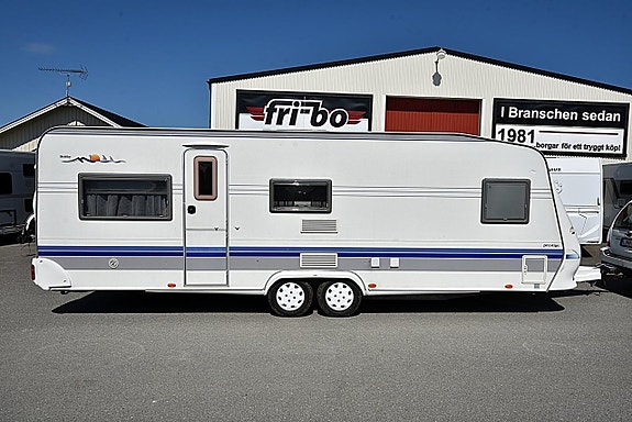 Hobby 650 UMFE Prestige, Dubbelbädd 3 of 5