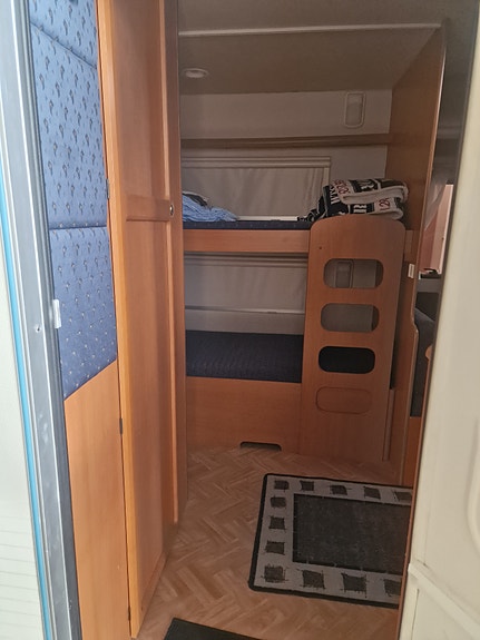 Adria unica c 563 pt 2 of 7