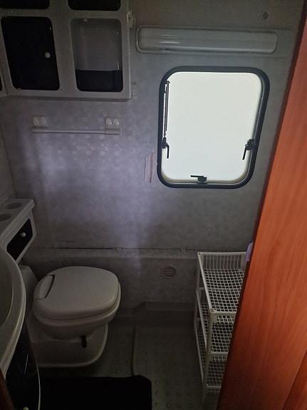 Adria unica c 563 pt 3 of 7