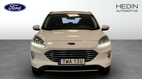 Ford Kuga 8 of 12