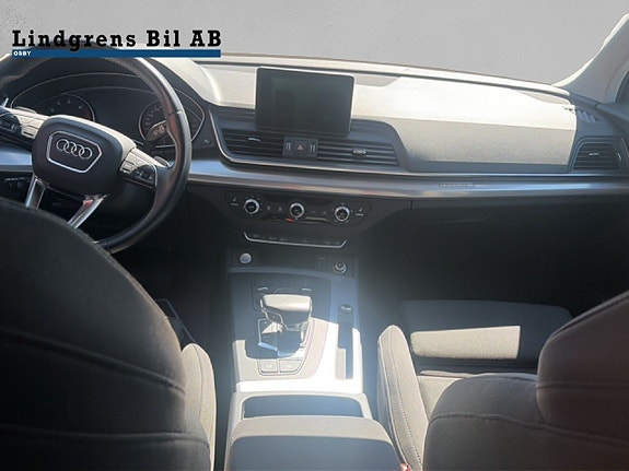 Audi Q5 8 of 11