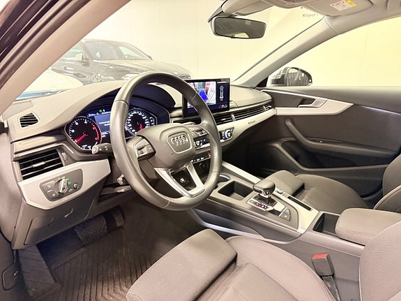 Audi A4 10 of 30
