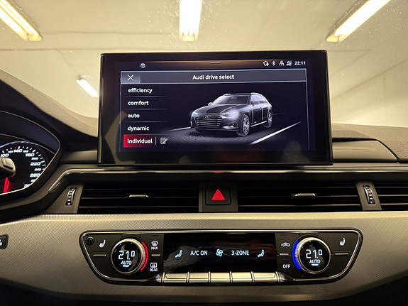 Audi A4 28 of 30