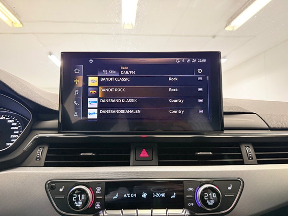 Audi A4 23 of 30
