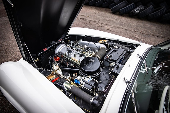 Mercedes-Benz 190 SL 3 of 5